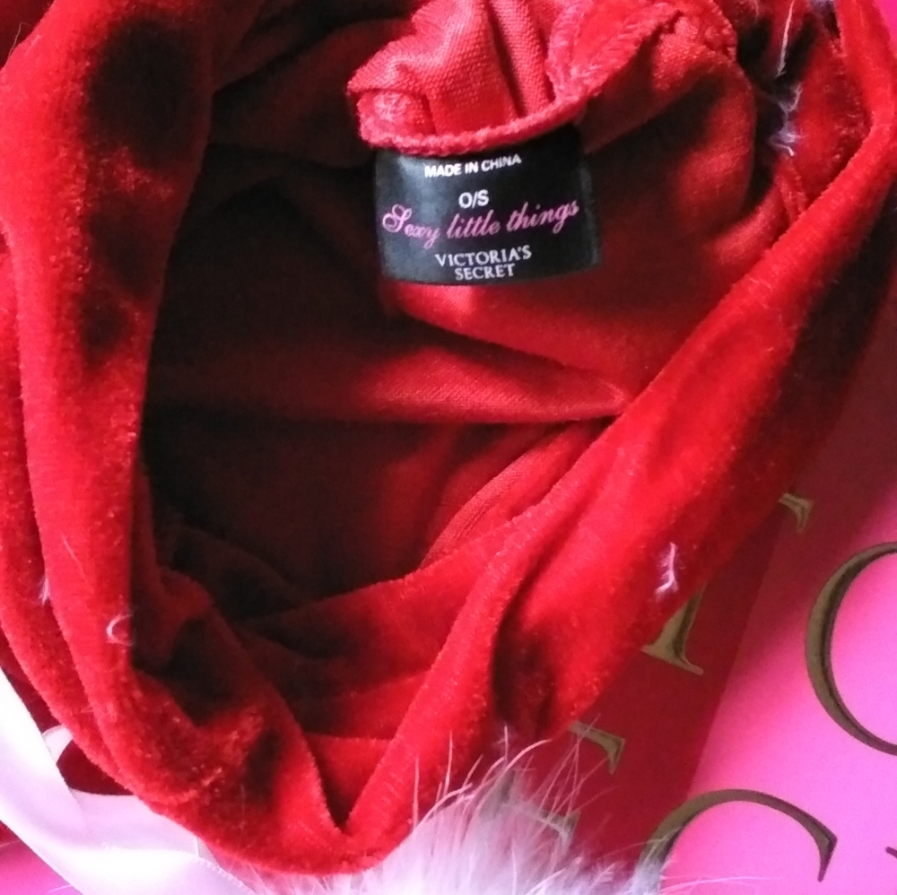 Extremely RARE Victoria's Secret Bundle - Picture 9 of 15